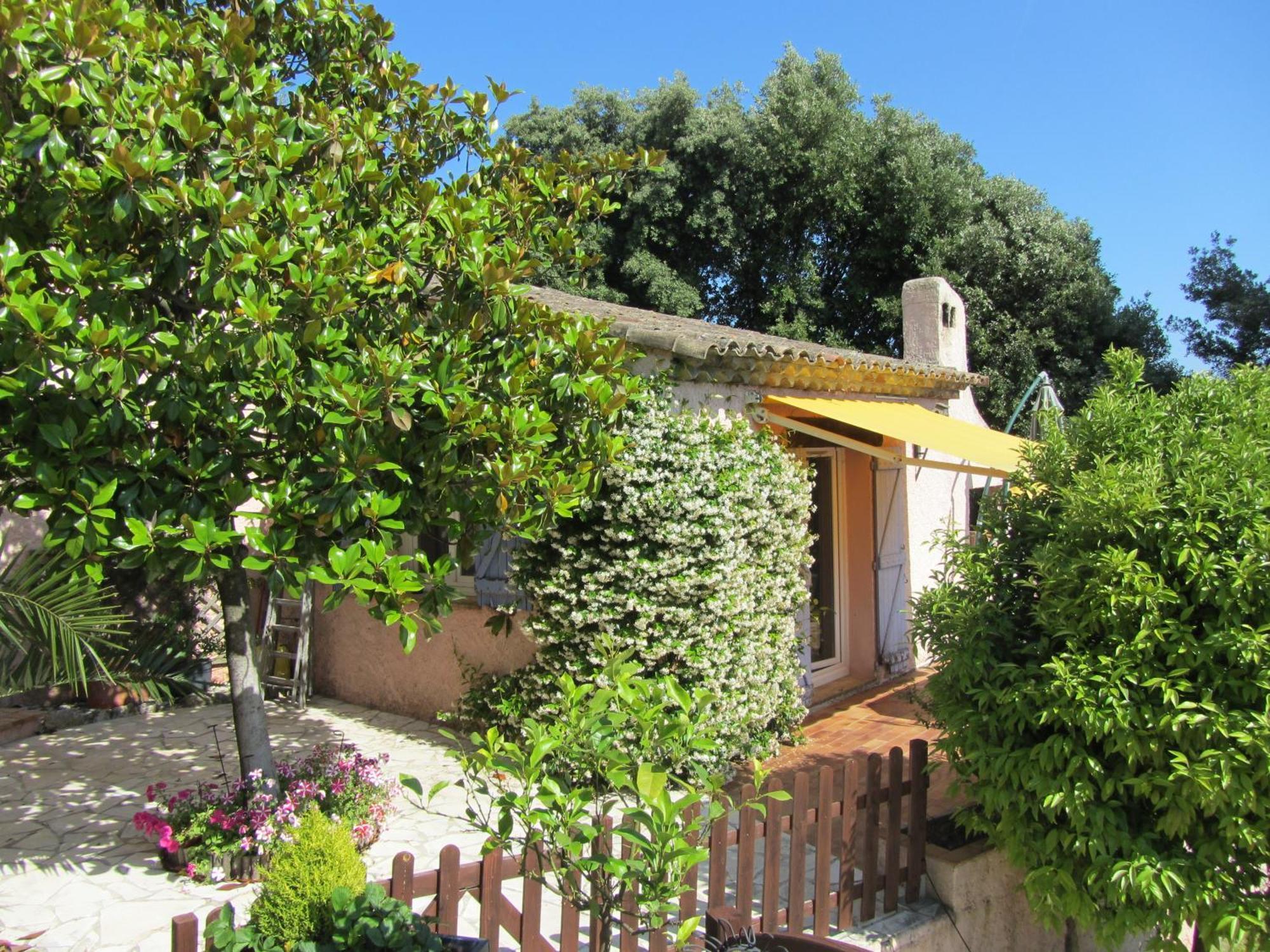 Studio Chez Charles Et Marie, Independant De La Maison, Acces Piscine, Tres Calme, روكفور-لا-بين المظهر الخارجي الصورة
